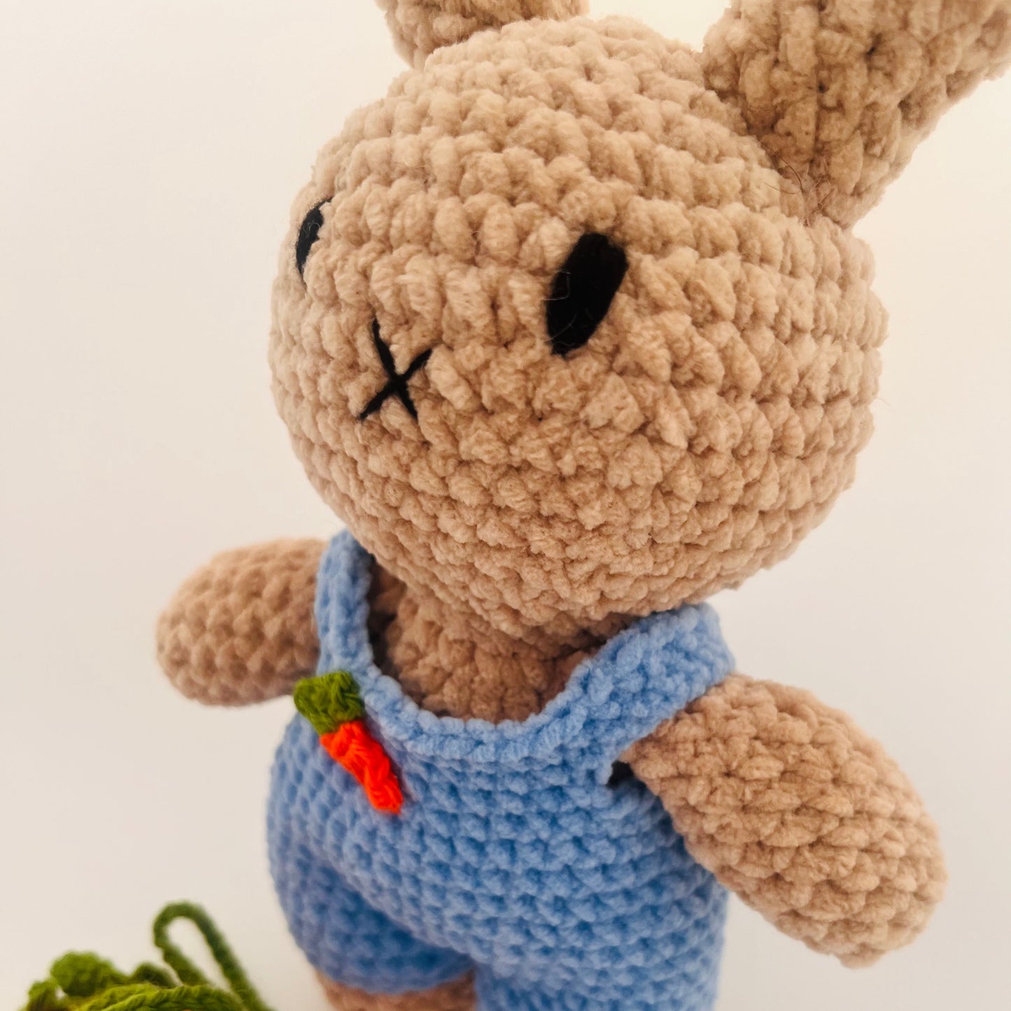 Amirugumi Miffy Beige con Overall Azul