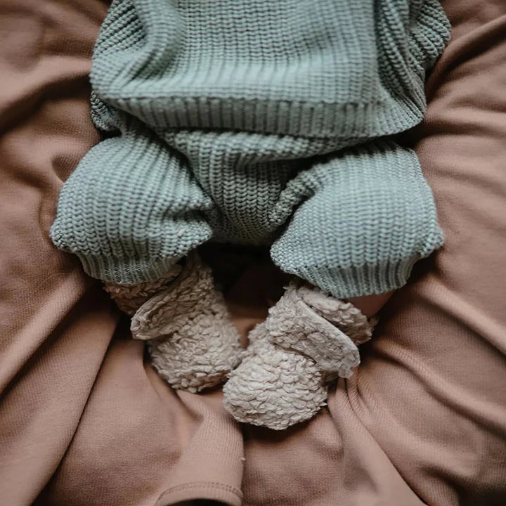 Cozy Baby Booties - Oatmeal