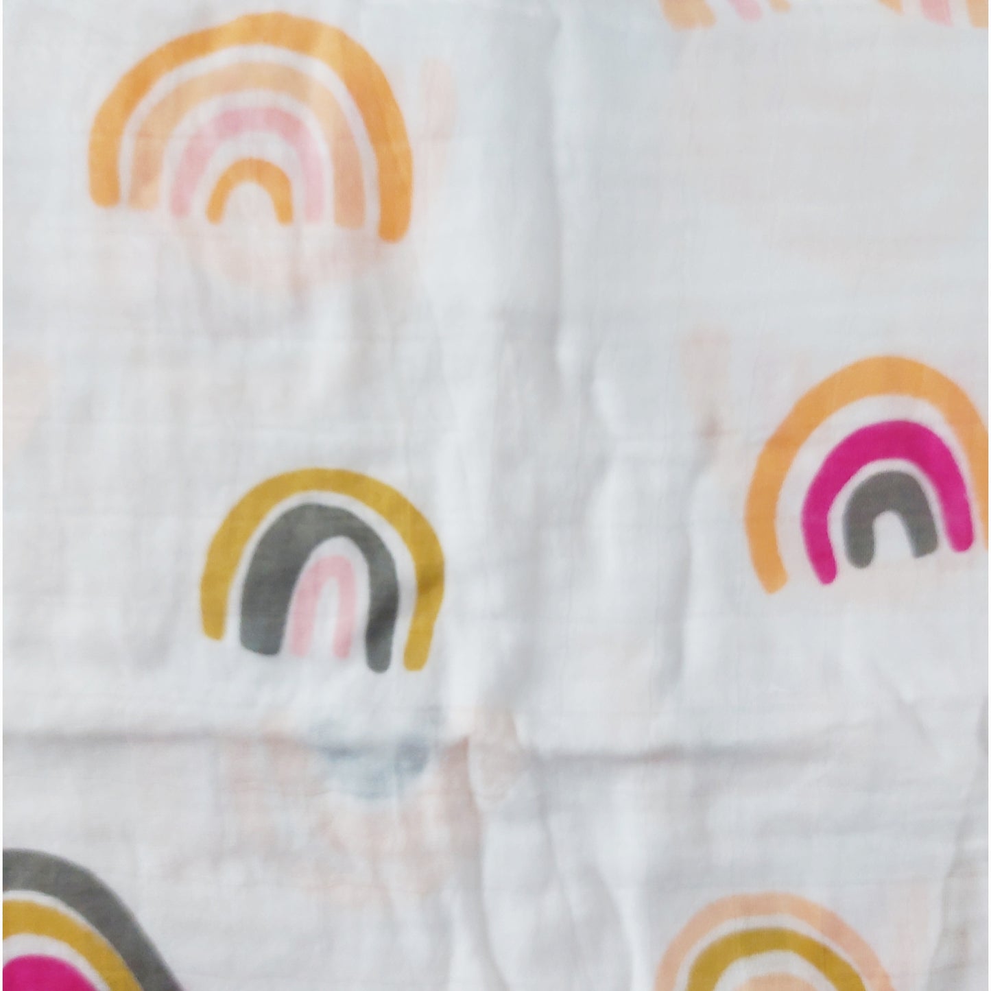 Muselina Blanca con Arcoiris tono Naranja