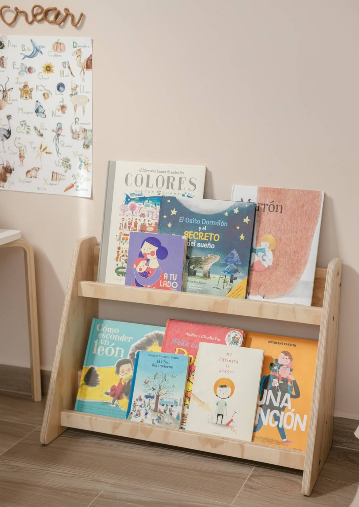 Librero, capacidad 20 libros, montessori, evolutivo, dormitorio, home, decoración, habitación, moderno, minimalista, niñas, niños, muebles infantiles, decorar, funcional, vintage, elegante, baby, infantil, librero organizador, multiuso, zona para leer, estudiar, madera, 2 niveles, madera.