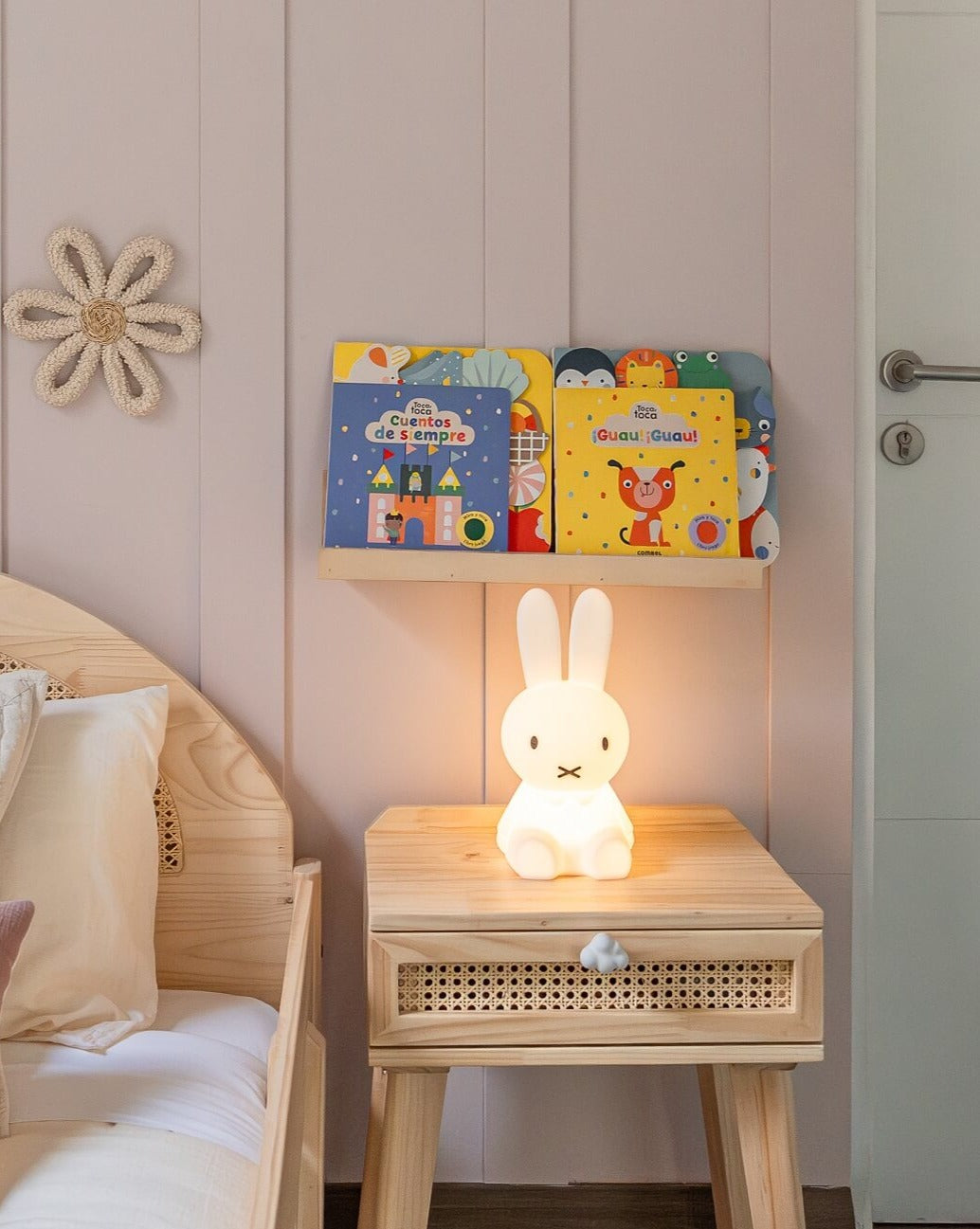 Repisa Start, montessori, dormitorio, home, decoración, habitación, moderno, minimalista, niñas, niños, muebles infantiles, decorar, funcional, vintage, elegante, baby, infantil, librero organizador, multiuso, organiza juguetes, libros estudiar, libros sensoriales, madera.