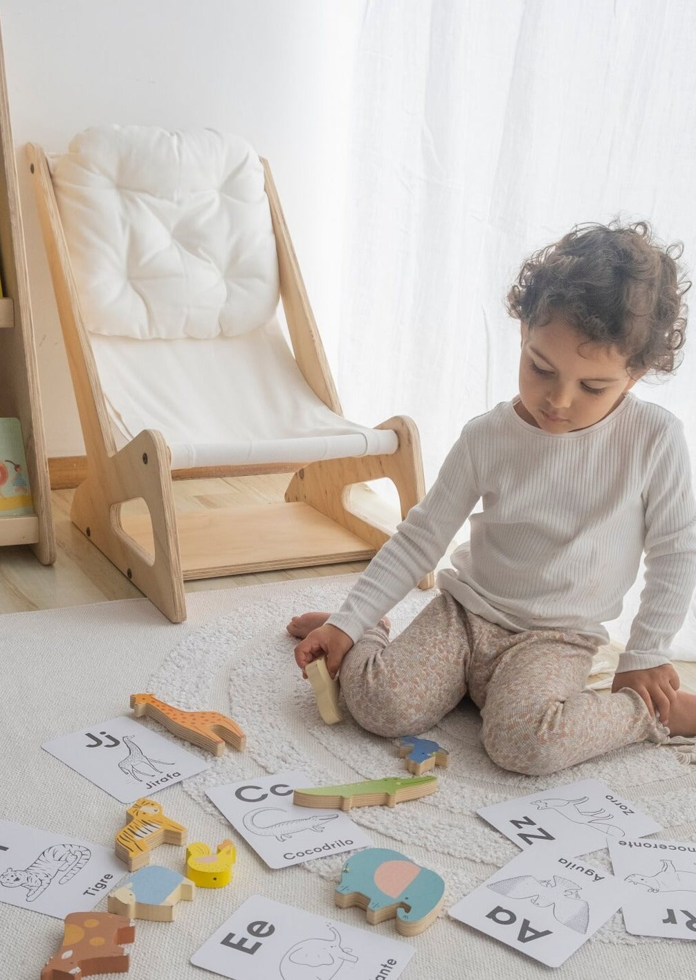 Lazy Chair, Sillas, dormitorio, home, decoración, habitación, moderno, minimalista, niñas, niños, muebles infantiles, decorar, funcional, vintage, elegante, baby, infantil, organizador, mesa relajo, descanso, multiuso, silla para leer.