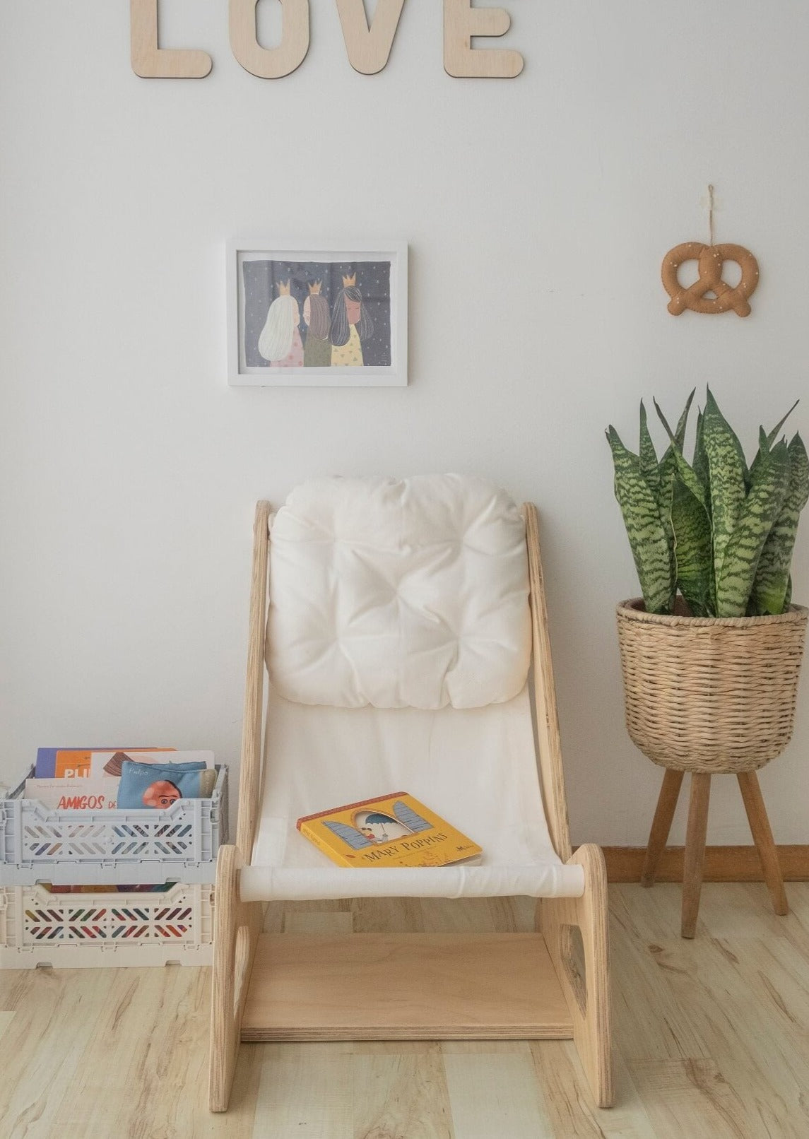 Lazy Chair, Sillas, dormitorio, home, decoración, habitación, moderno, minimalista, niñas, niños, muebles infantiles, decorar, funcional, vintage, elegante, baby, infantil, organizador, mesa relajo, descanso, multiuso, silla para leer.