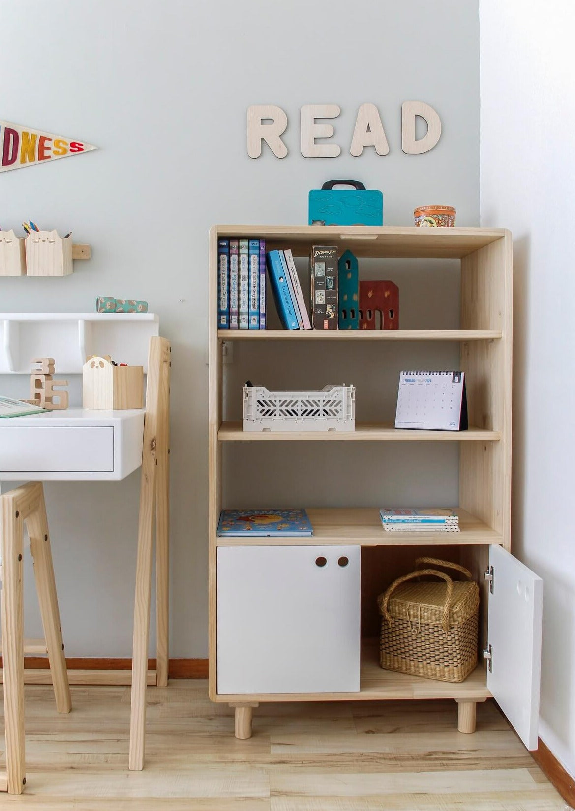 Estante, madera, dormitorio, home, decoración, habitación, moderno, minimalista, niñas, niños, muebles infantiles, decorar, funcional, vintage, elegante, baby, organizador de juguetero, infantil,cajones.
