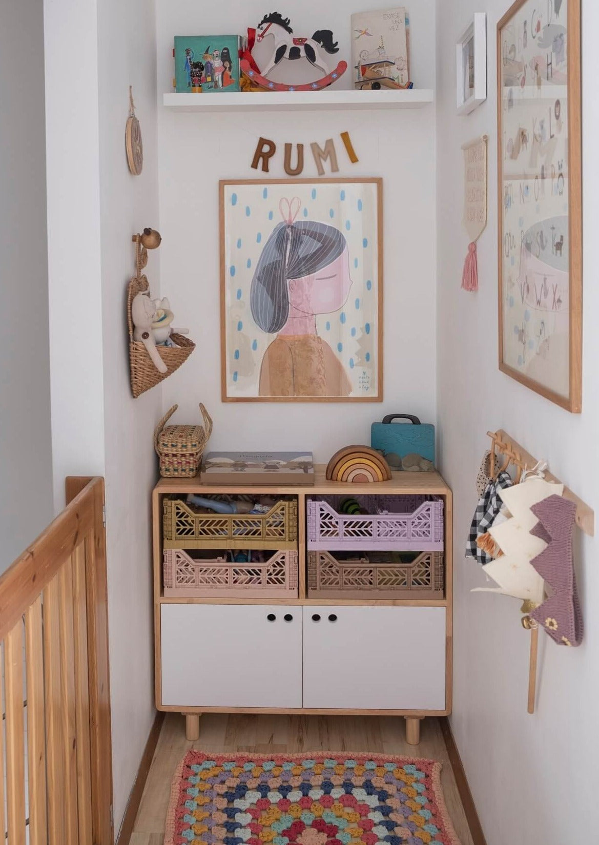 Estante, madera, dormitorio, home, decoración, habitación, moderno, minimalista, niñas, niños, muebles infantiles, decorar, funcional, vintage, elegante, baby, organizador de juguetero, infantil,cajones.