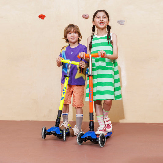 Micro Deluxe Foldable Neon - Blaze Orange