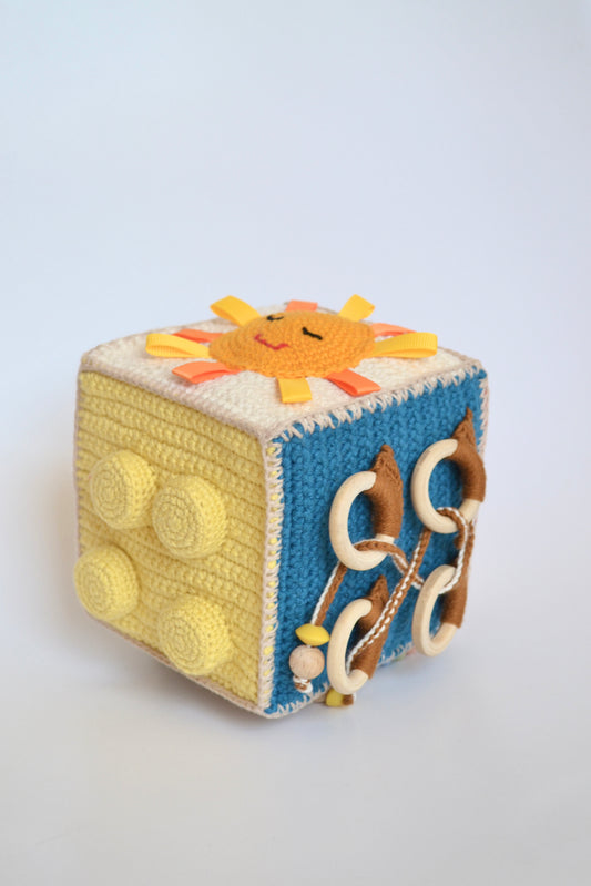 Cubo Sensorial - Llamita