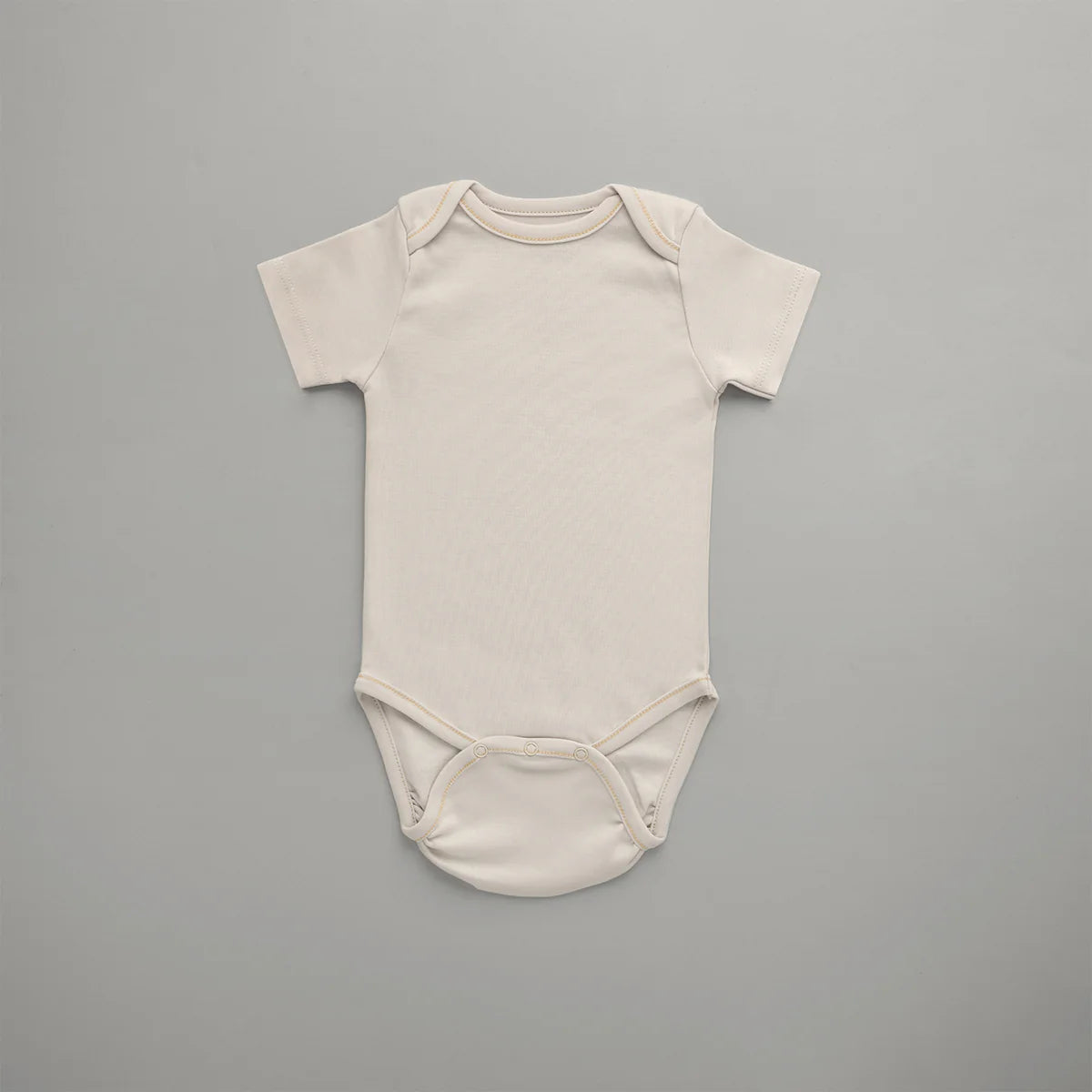 Body Easy in Manga Corta Sand