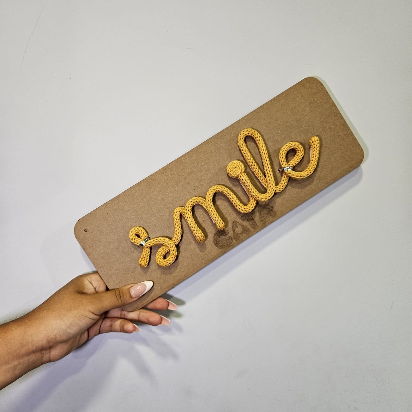 Lettering Smile - Mostaza