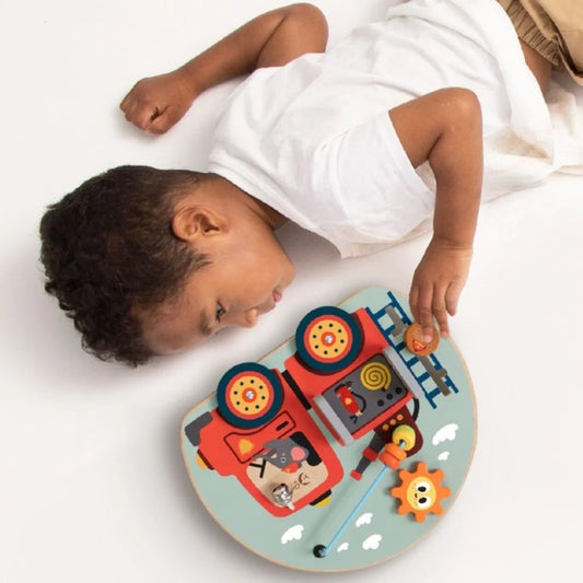 Tablero Interactivo con Camión de Bomberos