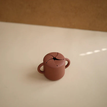 Mushie Snack Cup - Woodchuck