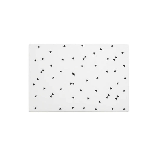 Alfombra de Juego - Playmat Blanca con Triángulos Negros