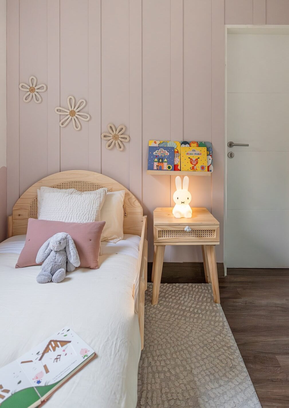 Cama Bali