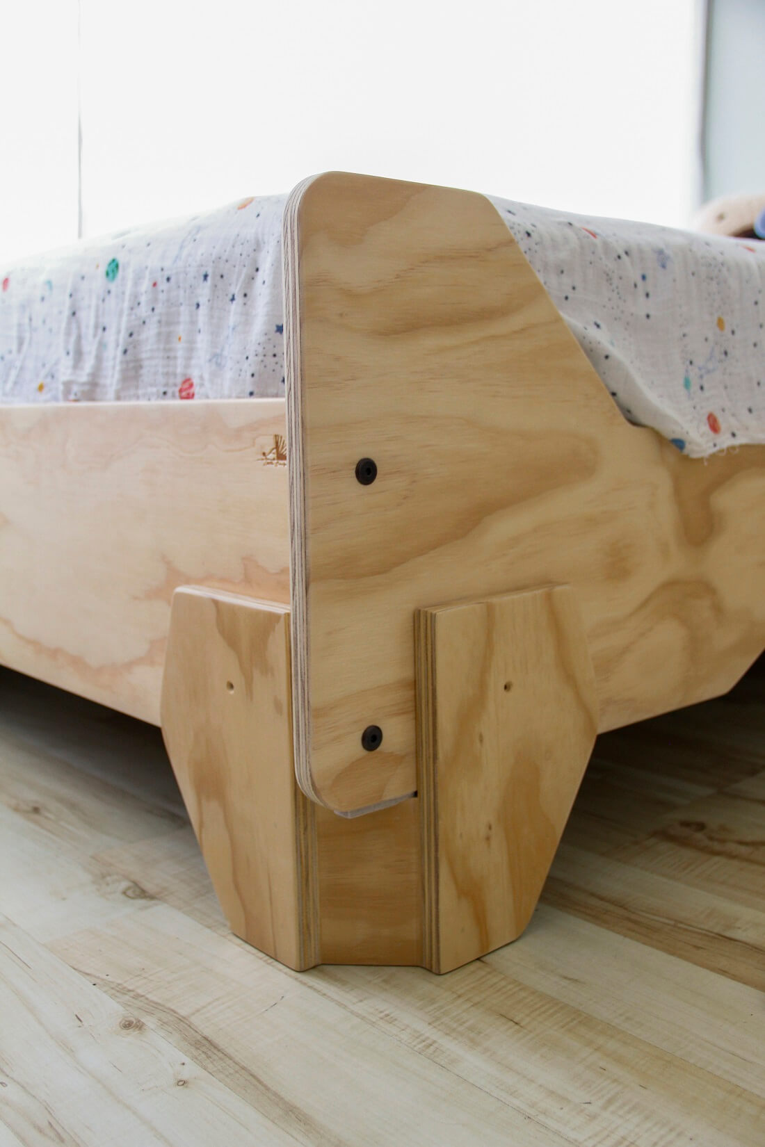 home, decoración, habitación, moderno, minimalista, niñas, niños, muebles infantiles, decoración, funcional, vintage, elegante, baby, infantil, cama, 1 plaza, 1.5 plaza, madera,patas.