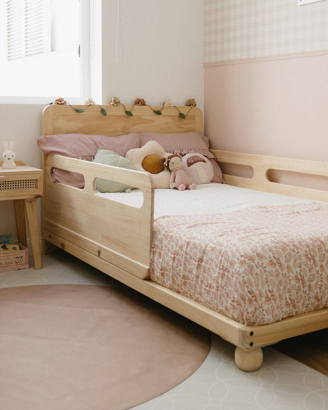 home, decoración, habitación, moderno, minimalista, niñas, niños, muebles infantiles, decoración, funcional, vintage, elegante, baby, infantil, cama, 1 plaza, 1.5 plaza, madera,patas.