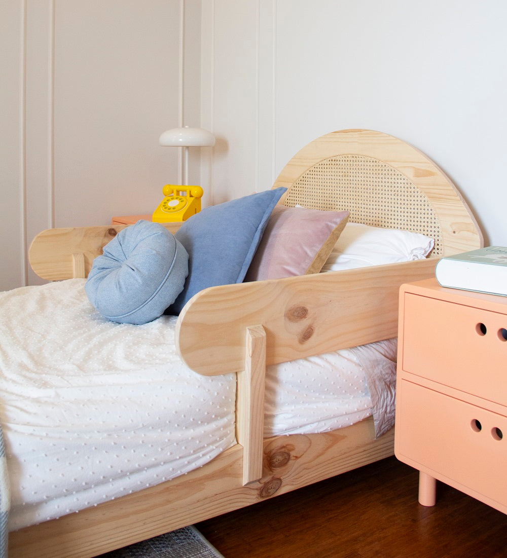 Baranda, montessori, dormitorio, home, decoración, habitación, moderno, minimalista, niñas, niños, muebles infantiles, decoración, funcional, vintage, elegante, baby, infantil, cama, 1 plaza, 1.5 plaza, madera.