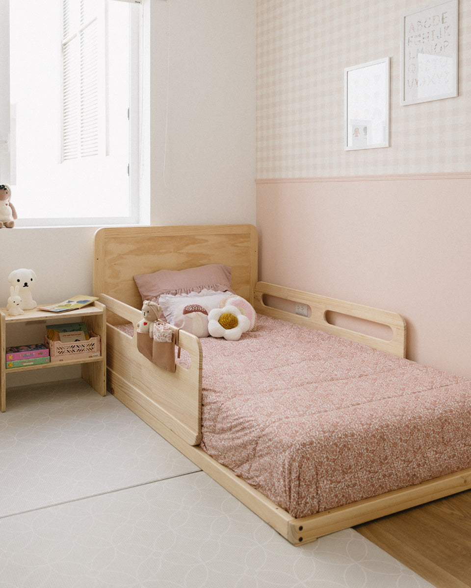 cama Mia, 1 plaza, 1.5 plazas, muebles infantiles, colección exclusiva, montessori,  sostenibilidad, niños, niñas, madera, evolutivas, ecológicas, ambiente, somos verde, minimalista, dormitorio; decoración, hogar, moderna, barnizadas, sencillez. seguridad, delicadeza, ternura.