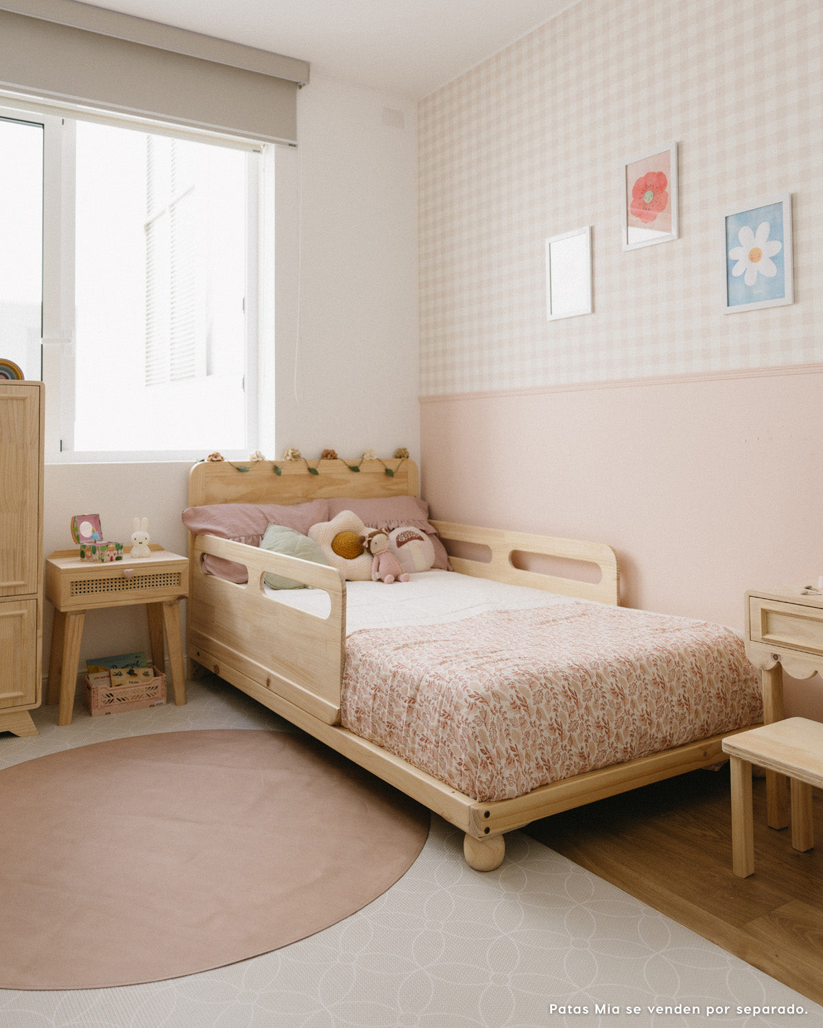 cama Mia, 1 plaza, 1.5 plazas, muebles infantiles, colección exclusiva, montessori,  sostenibilidad, niños, niñas, madera, evolutivas, ecológicas, ambiente, somos verde, minimalista, dormitorio; decoración, hogar, moderna, barnizadas, sencillez. seguridad, delicadeza, ternura.