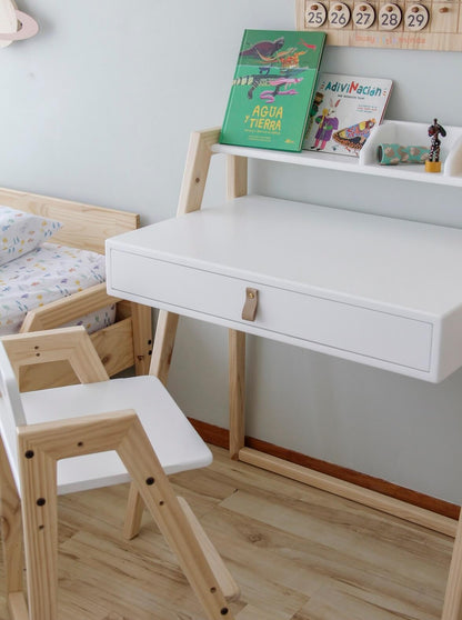 Escritorio de madera, dormitorio, home, decoración, habitación, moderno, minimalista, niñas, niños, muebles infantiles, decorar, funcional, vintage, elegante, baby, infantil, organizador, mesa noche,multiuso, cajón.