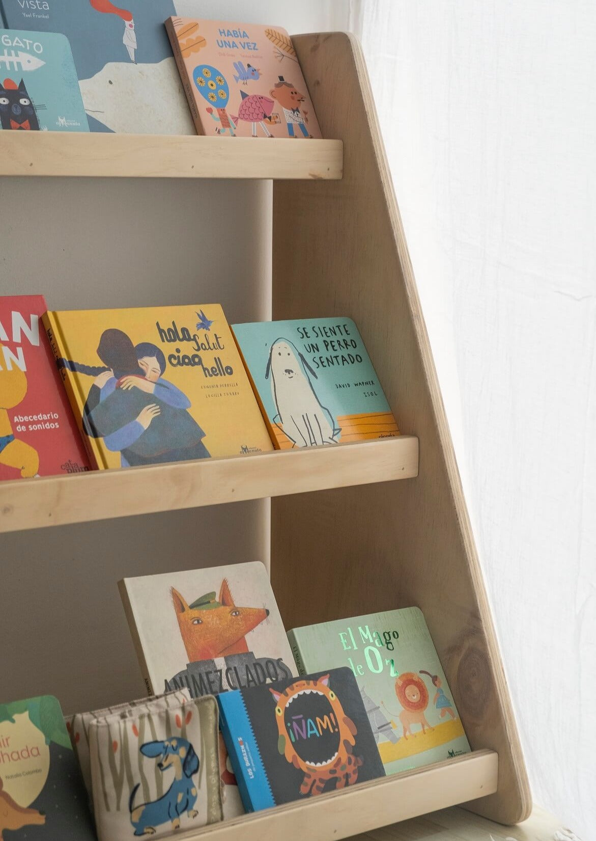 Librero, capacidad 40 libros, montessori, evolutivo, dormitorio, home, decoración, habitación, moderno, minimalista, niñas, niños, muebles infantiles, decorar, funcional, vintage, elegante, baby, infantil, librero organizador, multiuso, zona para leer, estudiar, madera, 2 niveles, madera.