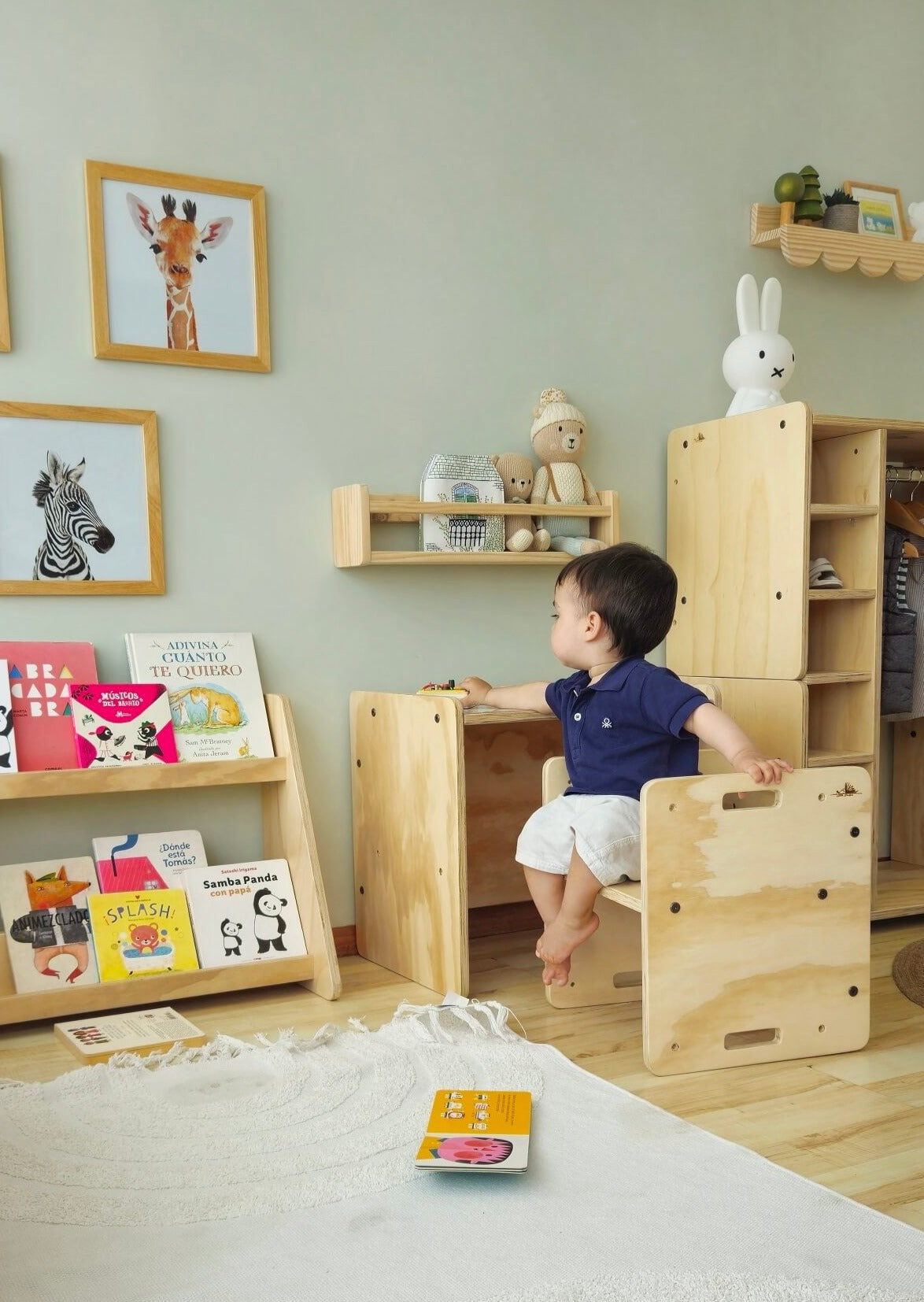 Mesa Start, dormitorio, home, decoración, habitación, moderno, minimalista, niñas, niños, muebles infantiles, decorar, funcional, vintage, elegante, baby, infantil, organizador, mesa trabajo, dibujos, multiuso, mesa de noche.