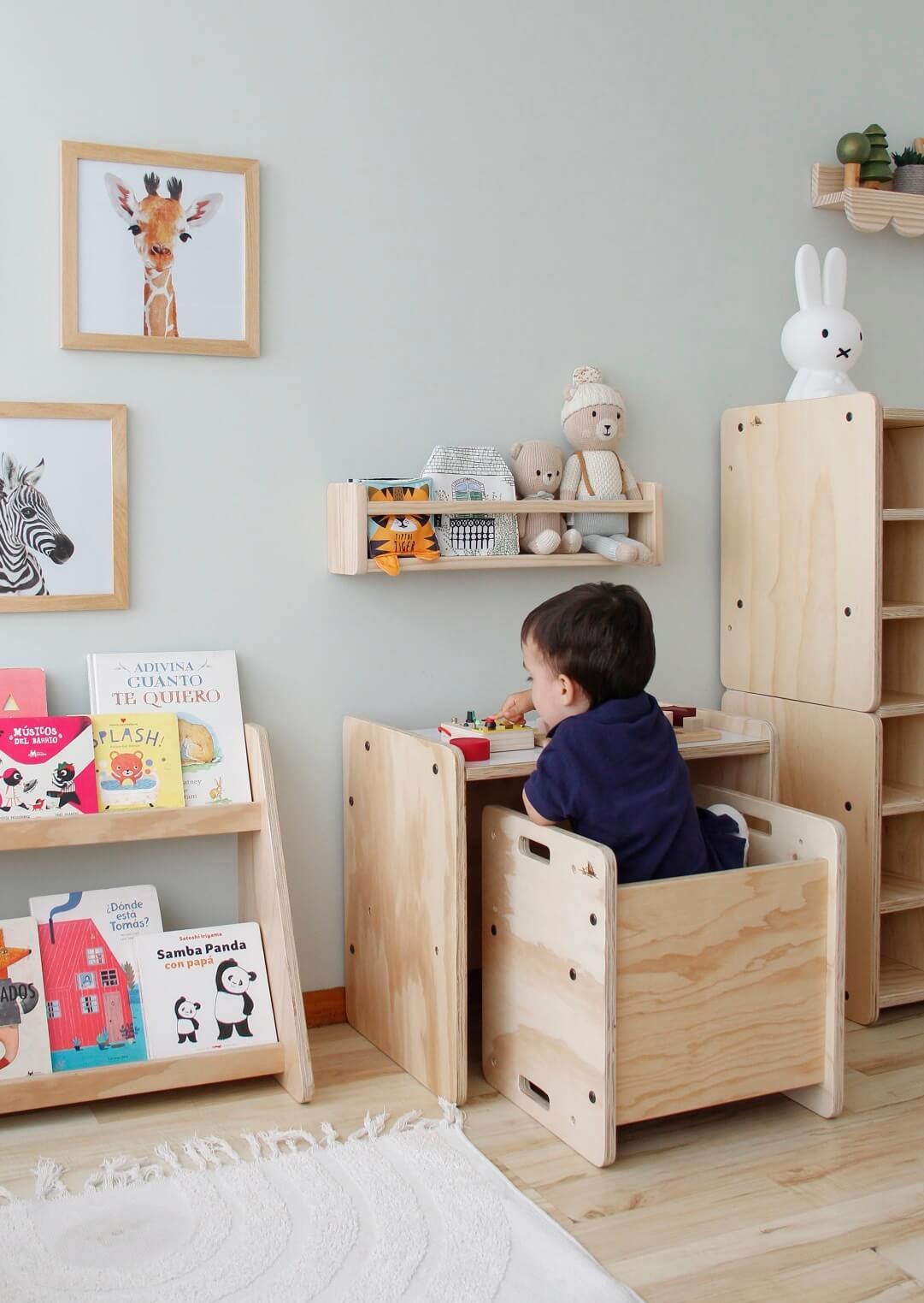 Mesa Start, dormitorio, home, decoración, habitación, moderno, minimalista, niñas, niños, muebles infantiles, decorar, funcional, vintage, elegante, baby, infantil, organizador, mesa trabajo, dibujos, multiuso, mesa de noche.