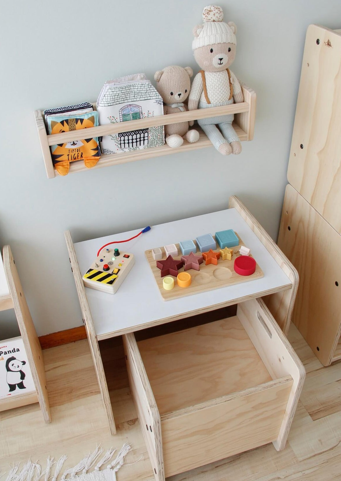 Mesa Start, dormitorio, home, decoración, habitación, moderno, minimalista, niñas, niños, muebles infantiles, decorar, funcional, vintage, elegante, baby, infantil, organizador, mesa trabajo, dibujos, multiuso, mesa de noche.