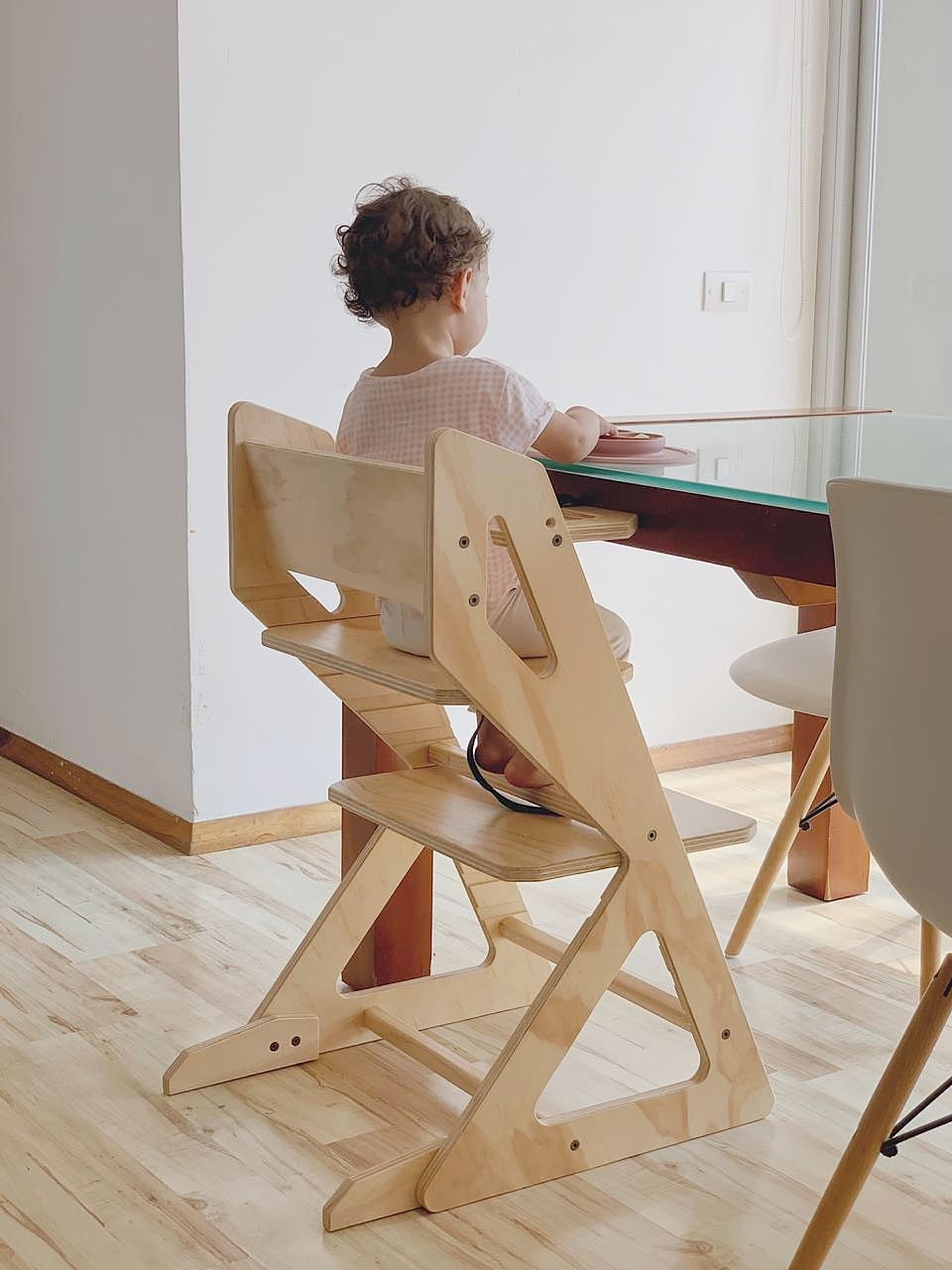 Silla Kay, Sillas evolutiva, dormitorio, home, decoración, habitación, moderno, minimalista, niñas, niños, muebles infantiles, decorar, funcional, vintage, elegante, baby, infantil, organizador, escalera, silla apoyo, multiuso, silla para leer, estudiar, 4 niveles, madera.