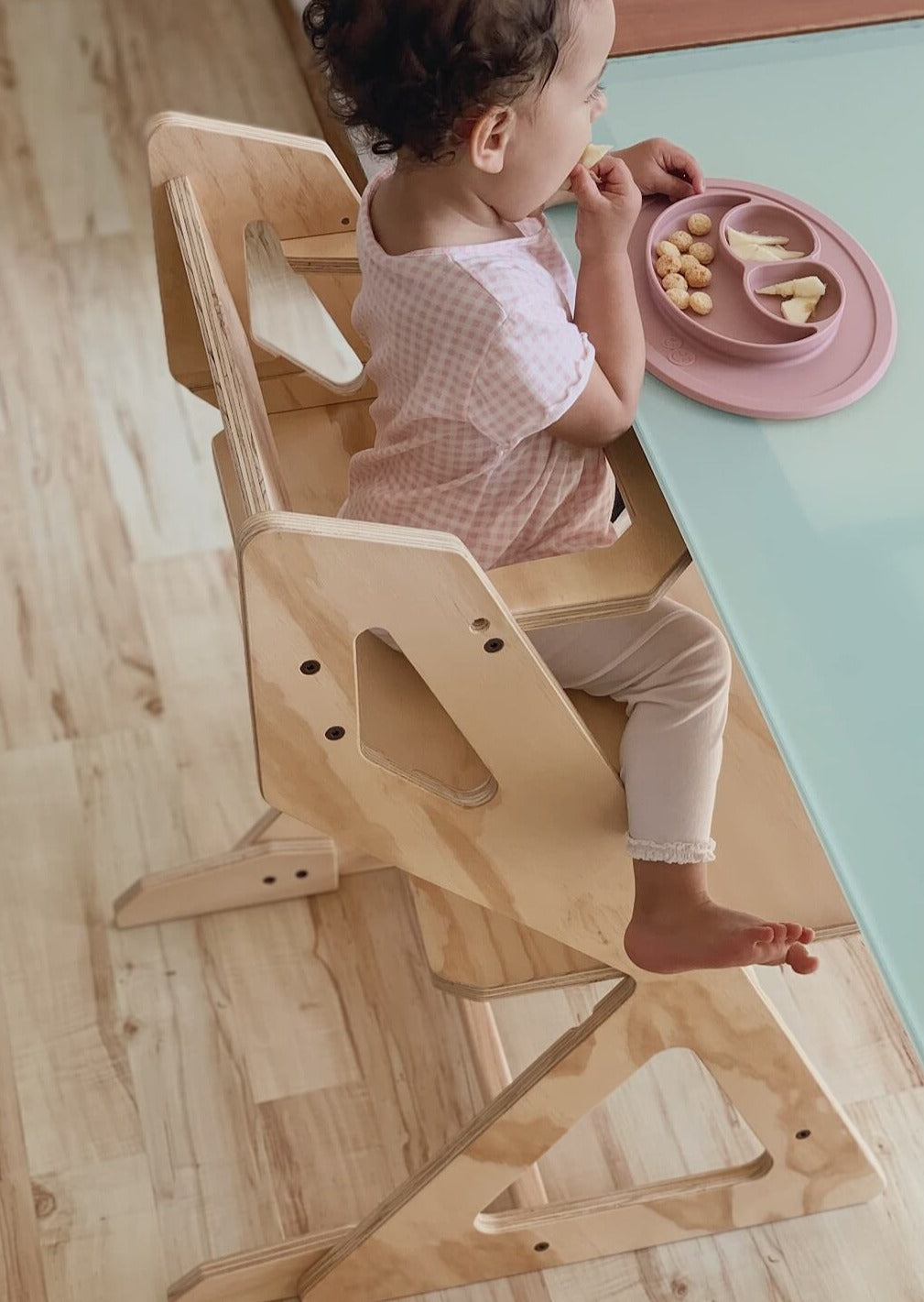 Silla Kay, Sillas evolutiva, dormitorio, home, decoración, habitación, moderno, minimalista, niñas, niños, muebles infantiles, decorar, funcional, vintage, elegante, baby, infantil, organizador, escalera, silla apoyo, multiuso, silla para leer, estudiar, 4 niveles, madera.