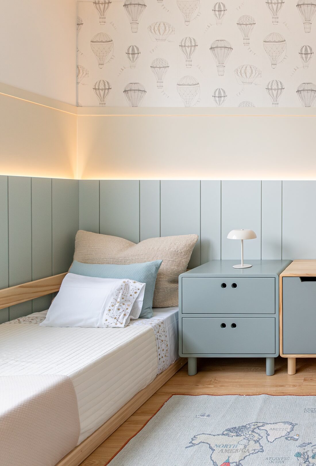 velador, mesa de noche, madera, dormitorio, home, decoración, habitación, moderno, minimalista, niñas, niños, muebles infantiles, decorar, funcional, vintage, velador con cajón, elegante, baby, cómoda.  