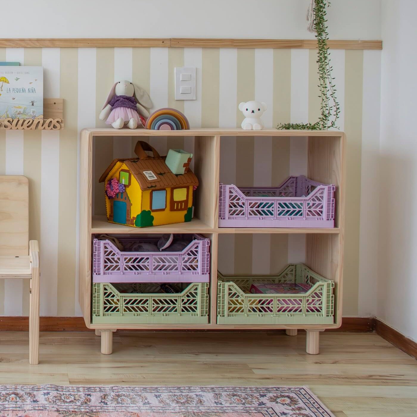 Estante, madera, dormitorio, home, decoración, habitación, moderno, minimalista, niñas, niños, muebles infantiles, decorar, funcional, vintage, elegante, baby, organizador de juguetero, infantil,cajones.