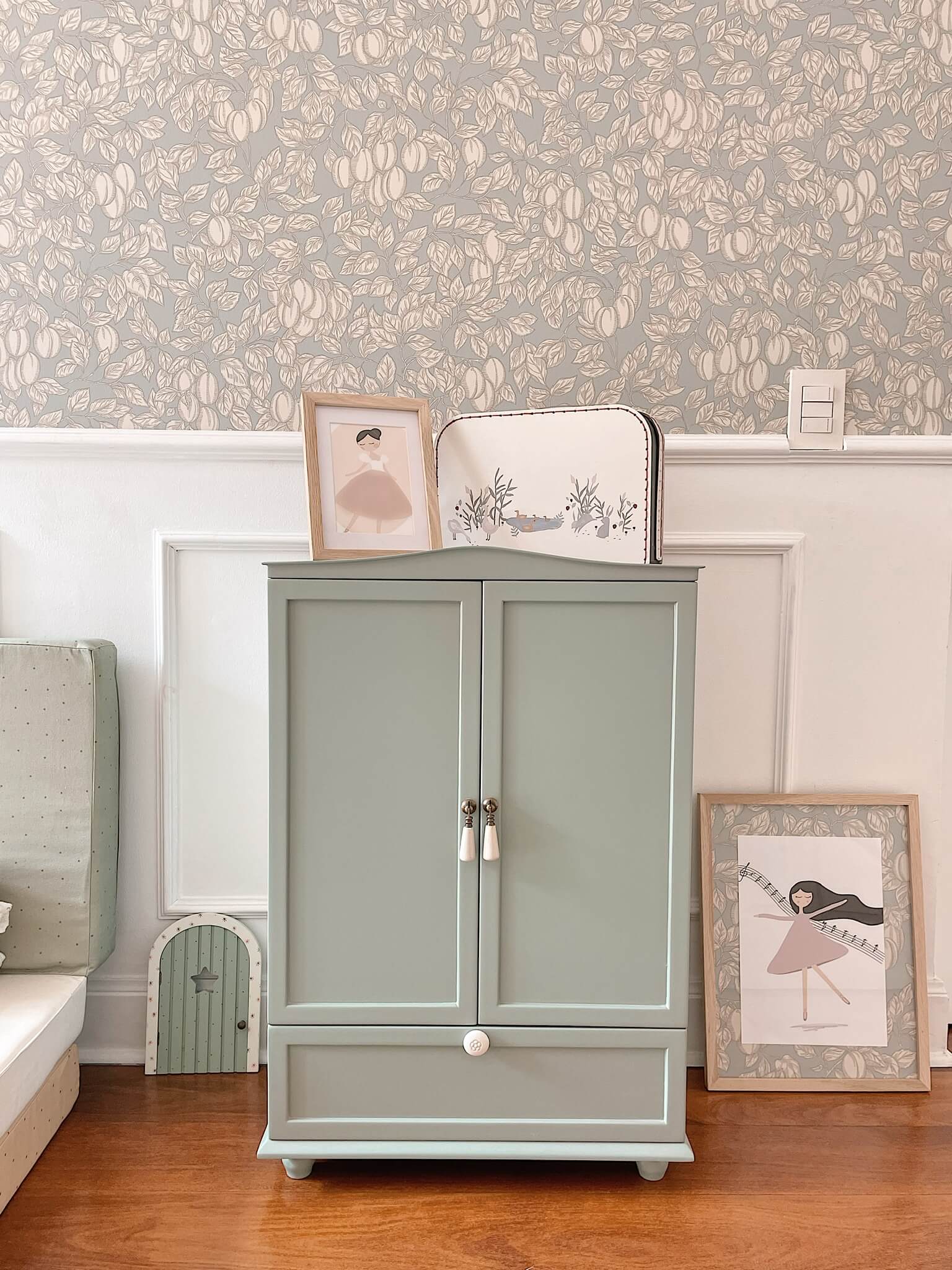 Estante, madera, kiana, dormitorio, home, decoración, habitación, moderno, minimalista, niñas, niños, muebles infantiles, decorar, funcional, vintage, elegante, baby, organizador de juguetero, infantil,cajones.