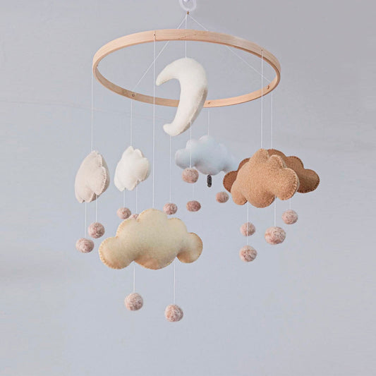 Móvil Luna y Nubes Tono Beige