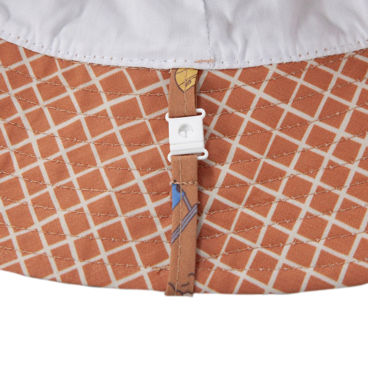 Sombrero Ala Ancha - On the Tools