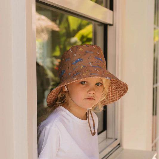 Sombrero Ala Ancha - On the Tools