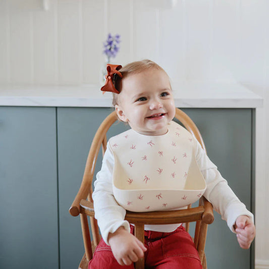 Mushie Silicone Bib - Babero de Silicona - Bows