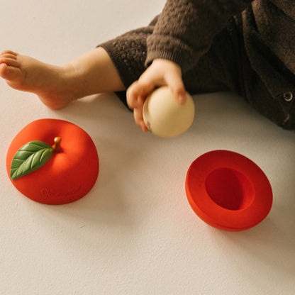 Juguete Apilable Sonajero y Pelota Saltarina - Apple