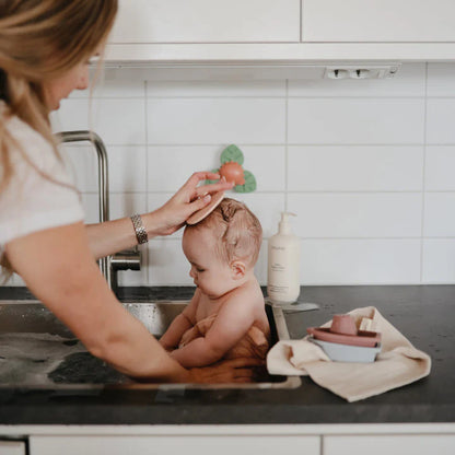 Mushie Cepillo para el Baño - Blush Shifting Sands